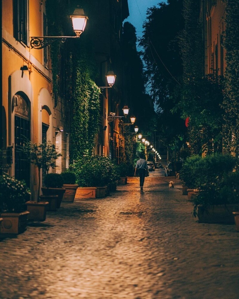 Атмосферные снимки, сделанные на итальянских улочках города,Италия,улицы