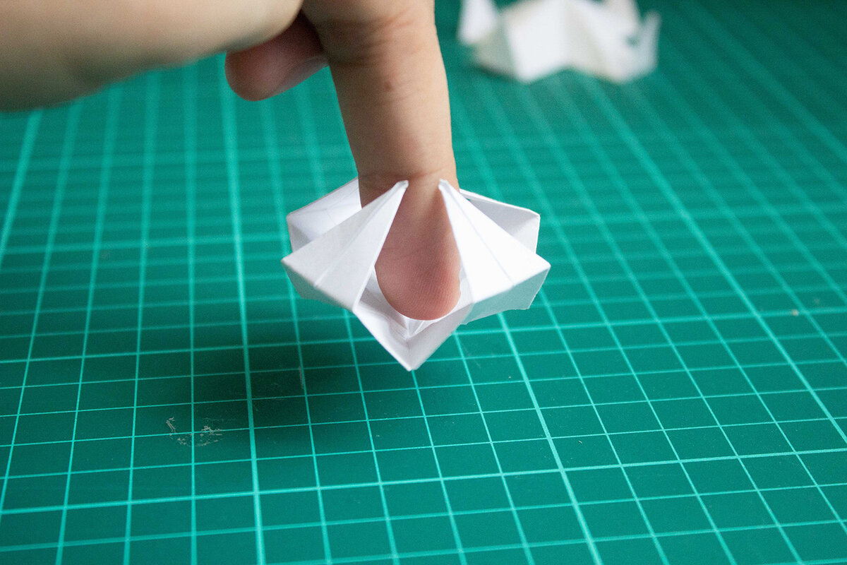 Бумажные поделки самоделки. Оригами из бумаги. Легкие самоделки из бумаги. Штуки из бумаги. Прикольные штуки из бумаги.