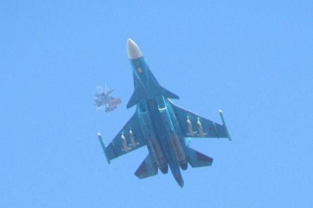 Су-34 ВКС России, вооруженный ФАБ-500М62 с УМПК-ПД.