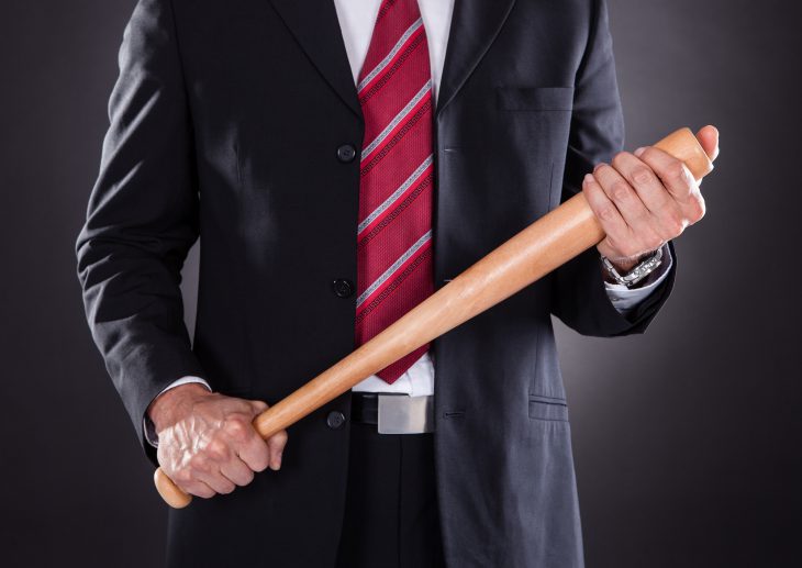 Мальчик занимался с репетитором, как вдруг у того зазвонил телефон…