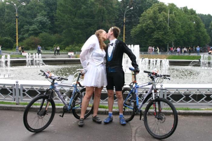 Веселый способ отпраздновать свадьбу, смотрим 