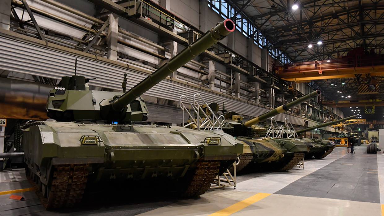 «Уралвагонзавод» показал фото танка Т-14 «Армата» без защитного кожуха башни Армия