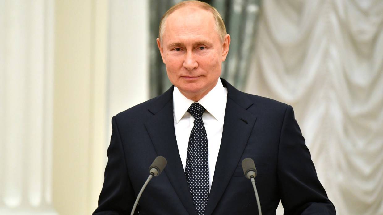 Деятельность Путина одобрили 60% опрошенных россиян