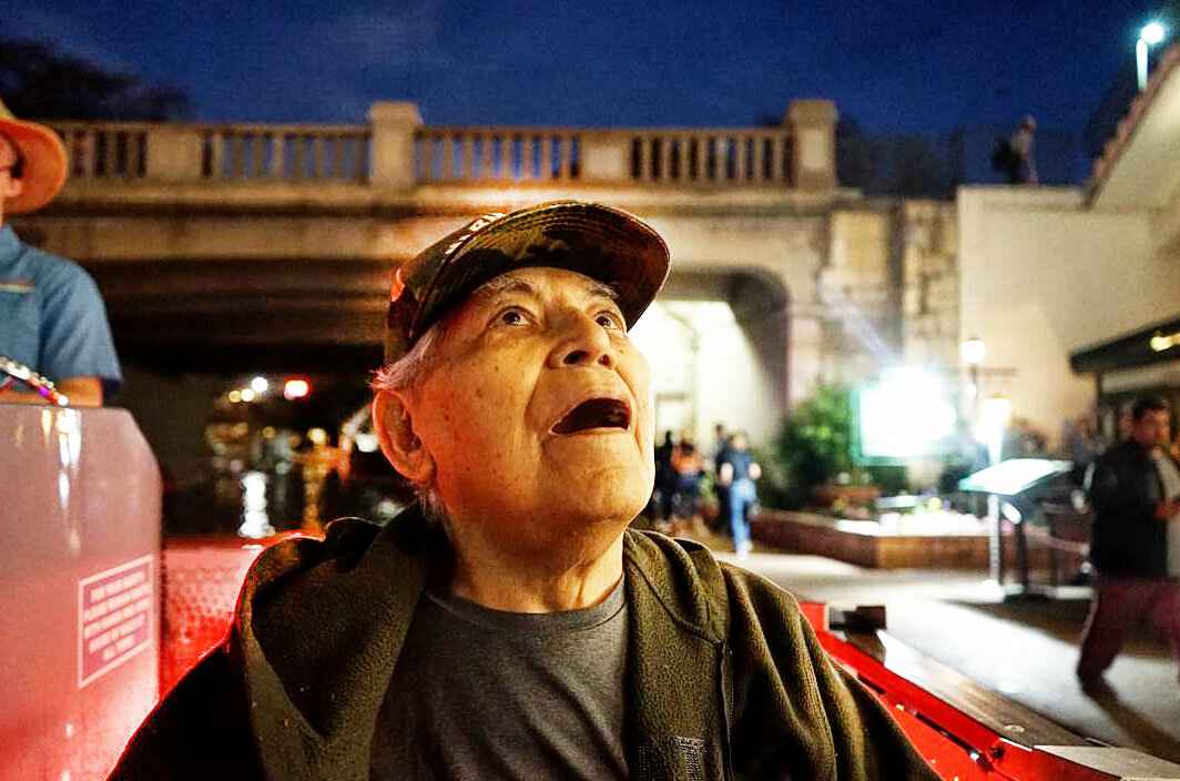 Как вместо дома престарелых, внук отправил своего 95-летнего дедушку в эпическое путешествие