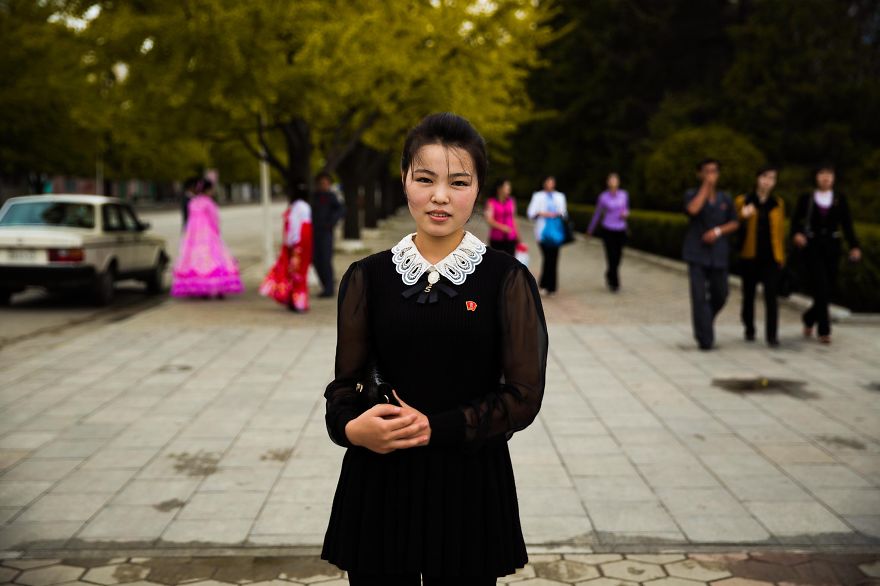 фотографии девушек на улицах Северной Кореи-8