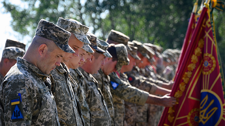 "ХРОНИКА ОБЪЯВЛЕННОЙ СМЕРТИ": США ПОХОРОНИЛИ ЗЕЛЕНСКОГО, СРОК ИЗВЕСТЕН