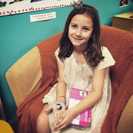 Иван Ургант показал фото своей повзрослевшей дочери Нины Дети,Дети знаменитостей