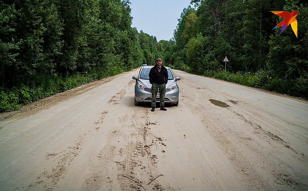 Можете представить себе 250 километров убитой дороги, на которой тебе не встречаются ни попутные, ни встречные машины? Фото: Виктор ГУСЕЙНОВ