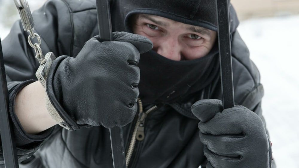 Жителя Рязанской области осудили за изнасилование 32-летней женщины