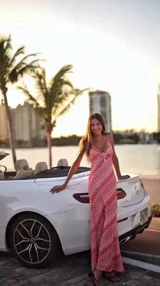 Платье с декольте и кабриолет: дочь Кристины Орбакайте отметила 14-летие в Майами ЗемцоваКлавдия, Орбакайте, Земцова, Клавдии, Кристины, бизнесмена, дочери, также, родителямиКлавдия, живёт, мужем, Единственной, учится, обычной, свободно, американской, школе, рассказывала, говорит, языках