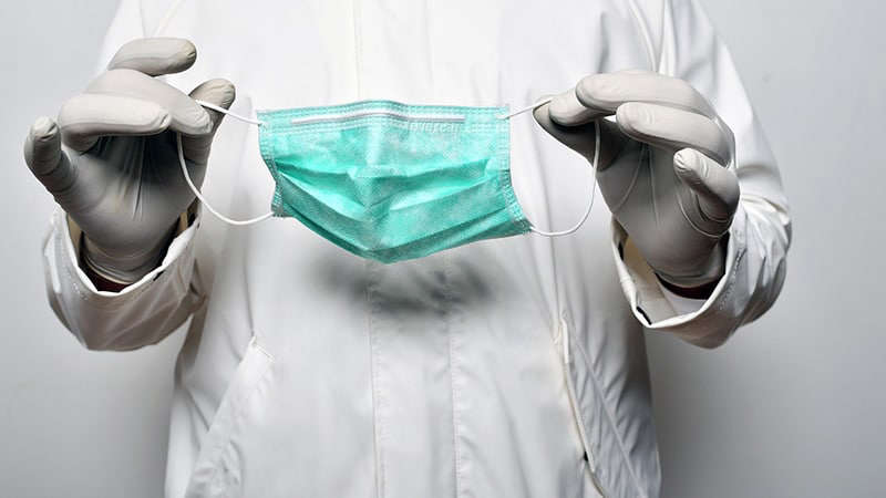 Иммунолог Жемчугов: коронавирус может стать сезонной болезнью