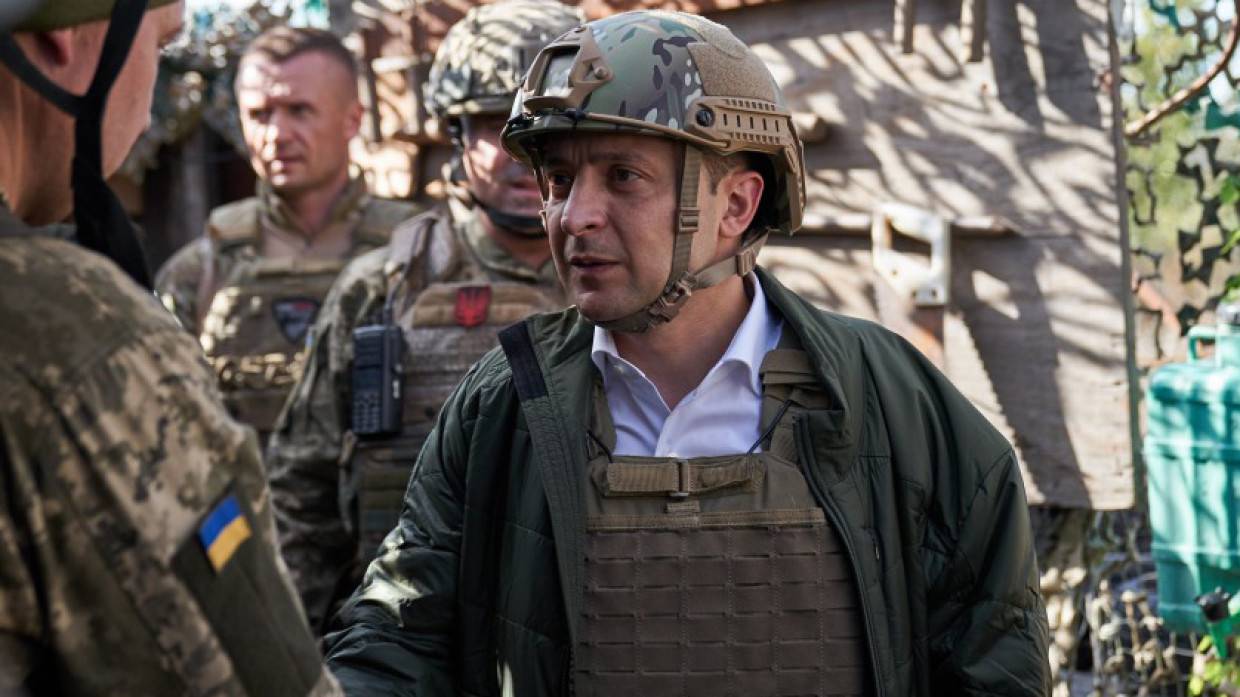 Зеленский уволил командующего Нацгвардии Украины после расстрела военных в Днепре