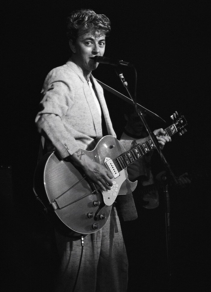 Фотограф, сделавший карьеру скрытой съёмкой на рок-концертах Фотограф, сделавший карьеру скрытой съёмкой на рок-концертах фотография