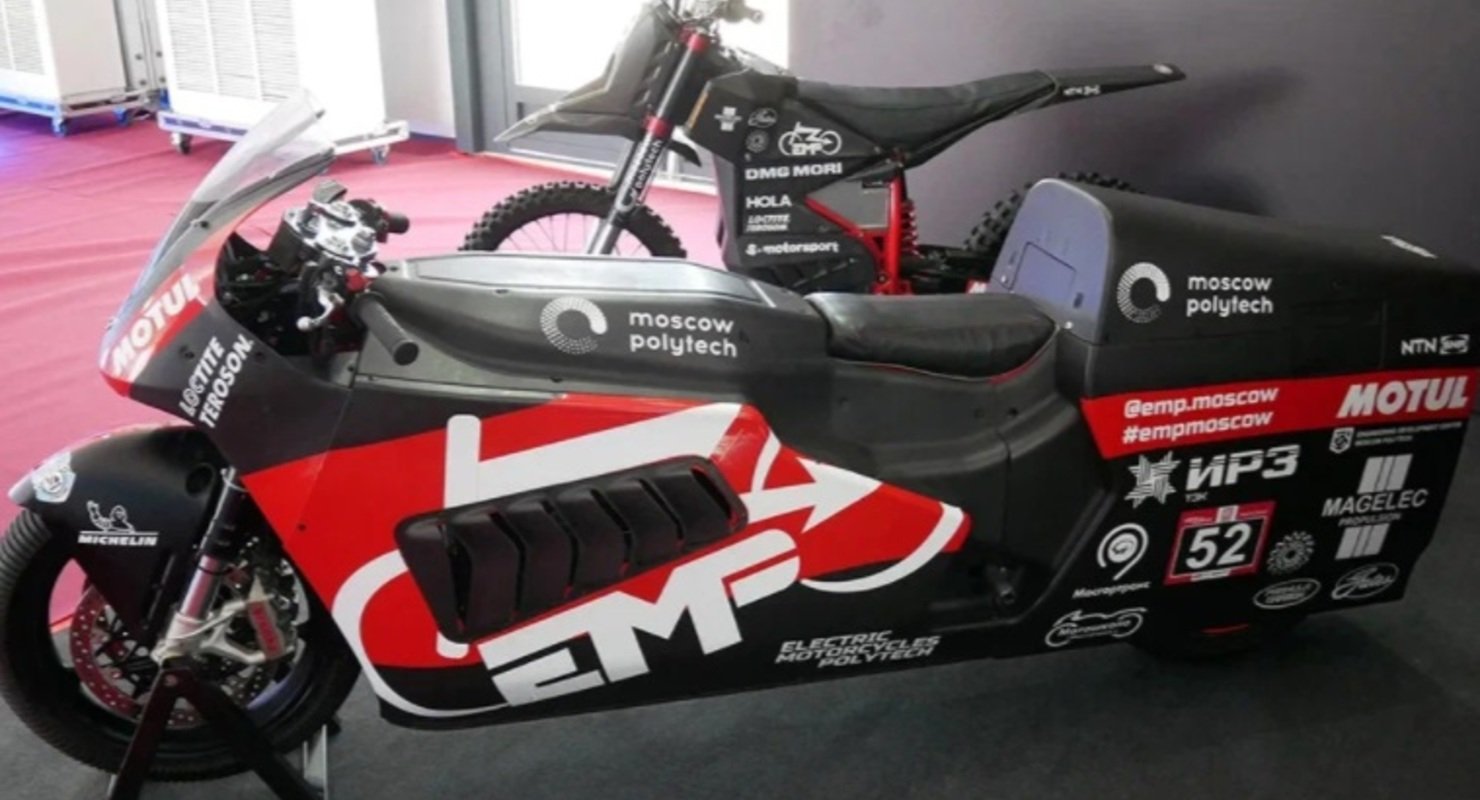 Московский политех выпустил два электробайка для гоночных соревнований