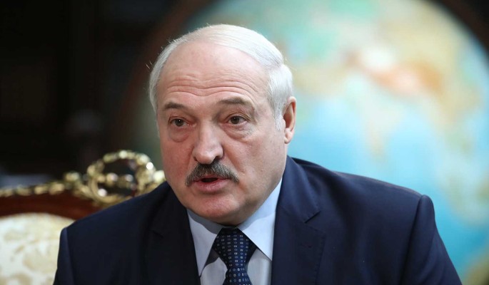 Лукашенко обратился к белорусам с заявлением об уходе