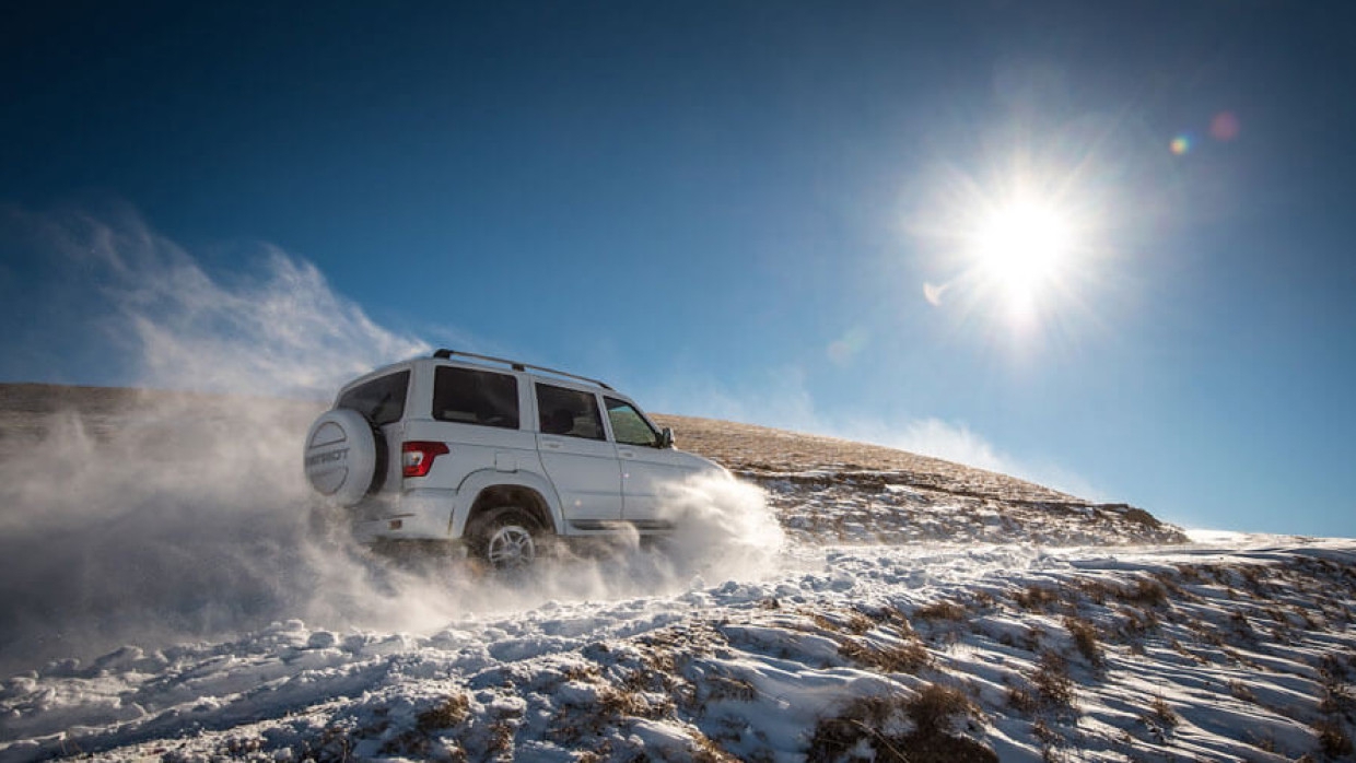 УАЗ узнал у россиян востребованность нового внедорожника на базе «Патриота»