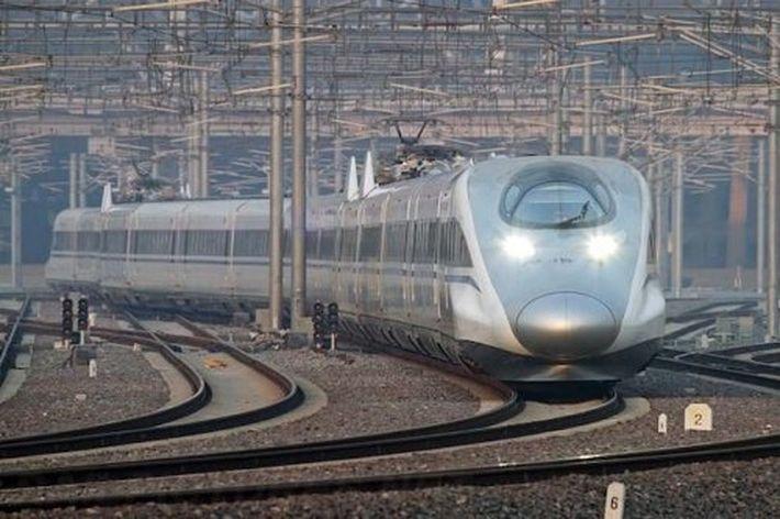 10 поразительных фактов про высокоскоростные китайские поезда