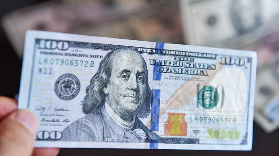 Советники Трампа начали просмотр мер против желающих отказаться от доллара стран