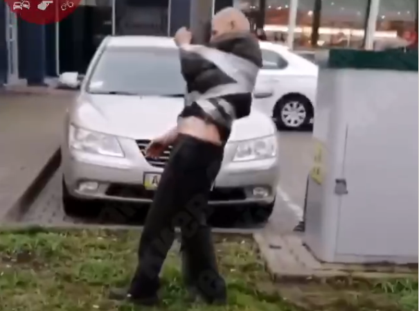 Ответка прилетела