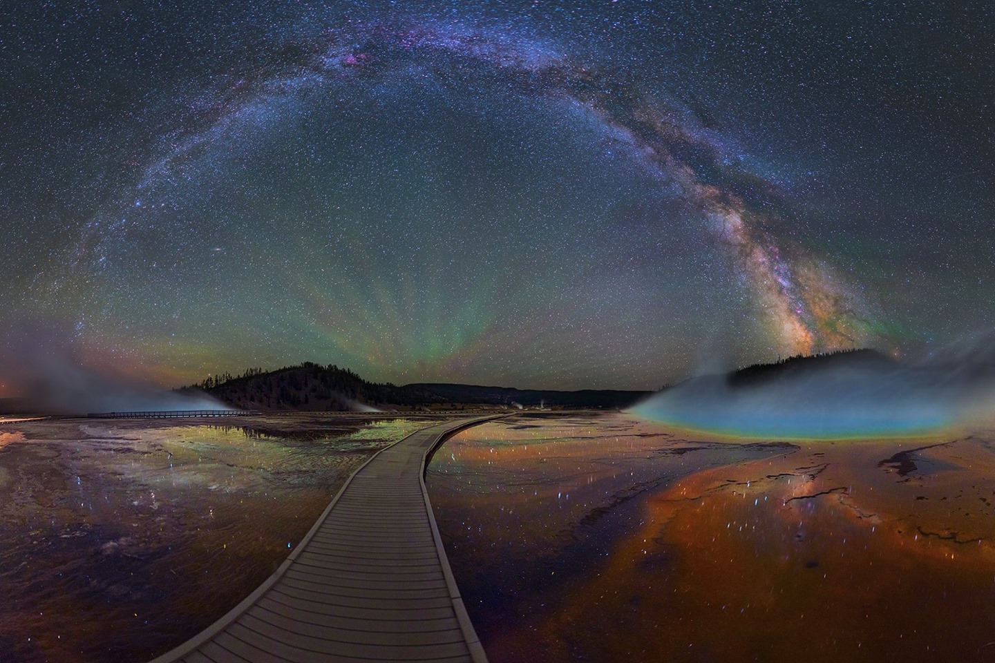 Milky way from Yellowstone Park-20