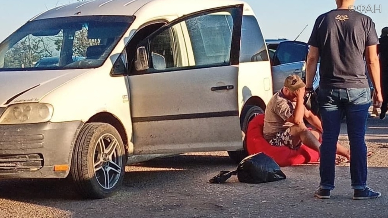 ФСБ задержала в Крыму наркоторговцев с мешками запрещенных веществ