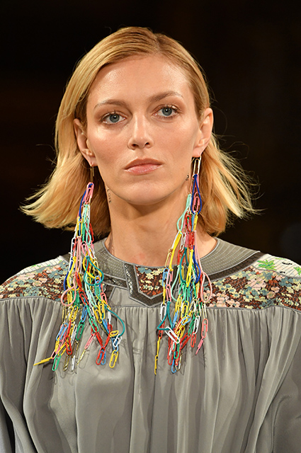 Неделя моды в Париже: Наталья Водянова, Тина Кунаки, Опра Уинфри на показе Stella McCartney осень-зима 20190/2020 Неделя моды в Париже: Наталья Водянова, Тина Кунаки, Опра Уинфри на показе Stella McCartney осень-зима 20190/2020 thereshegrows