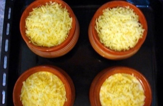 Пельмени в горшочках с грибами и сыром еда, кулинария, пельмени, рецепты