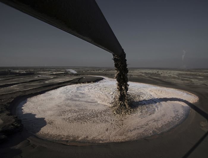 В Китае внезапно пропал фотограф: он снимал то, что власти не хотели показывать публике китай
