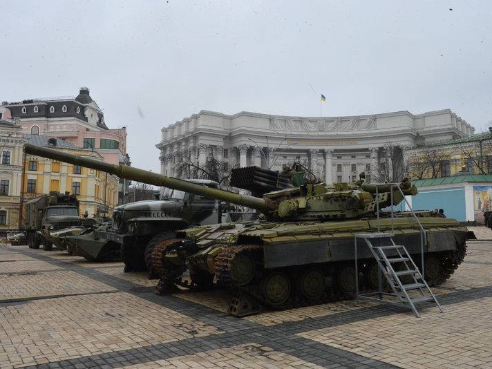 Российский «ленд-лиз»: Верховный Главнокомандующий обязан вмешаться Российский «ленд-лиз»: Верховный Главнокомандующий обязан вмешаться армия,оружие,россия,украина