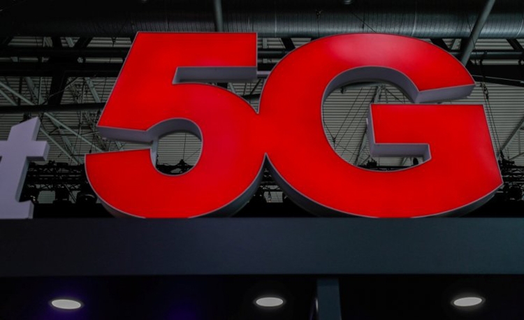 Великобритания надеется снизить риски от использования 5G-оборудования Huawei новости