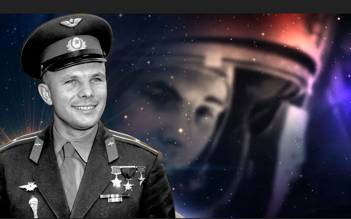 Какое звание получил гагарин в космосе. Гагарин. Гагарин фото. Звезда по имени Гагарин. Гагарин звание.