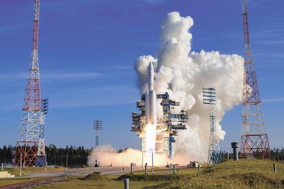    Запуск ракеты-носителя «Ангара-А5» с космодрома Плесецк. Фото с сайта mil.ru