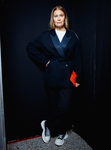 Алексей Чадов с сыном, Мария Кожевникова с детьми и другие гости премьеры фильма "Конек-Горбунок" Звезды,Красная дорожка