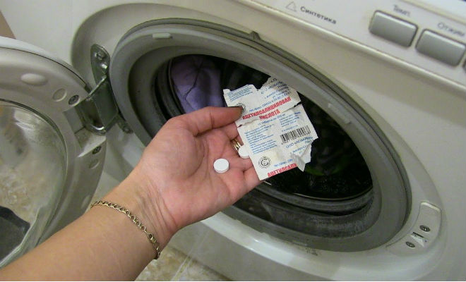 Кидаем аспирин в стиральную машину: хитрость опытных жильцов Идеи