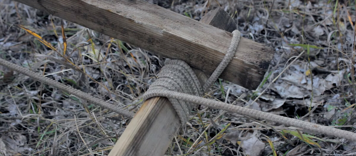 Два крутых способа вытянуть машину из грязи в одиночку Два крутых способа вытянуть машину из грязи в одиночку советы