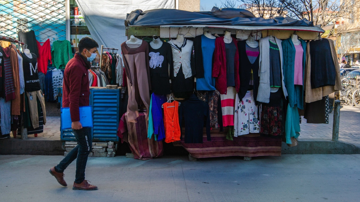 Торговля на улицах столицы Афганистана