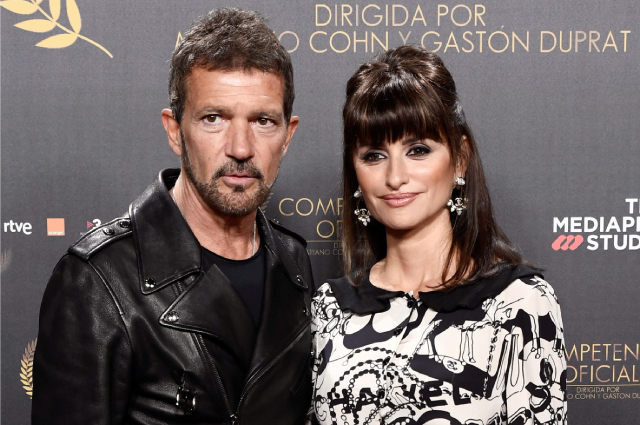 Dress code. В Мадриде состоялась премьера фильма "Главная роль". Среди гостей — Пенелопа Крус и Антонио Бандерас