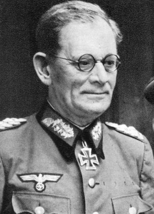 Генерал-полковник фон Вейхс (https://clck.ru/32AAR7)