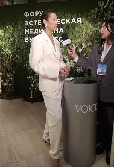 Алсу, Ирина Горбачёва, Виктория Дайнеко посетили форум 