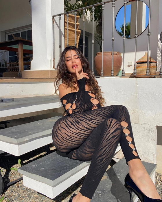 104213222_original (560x700, 431Kb)