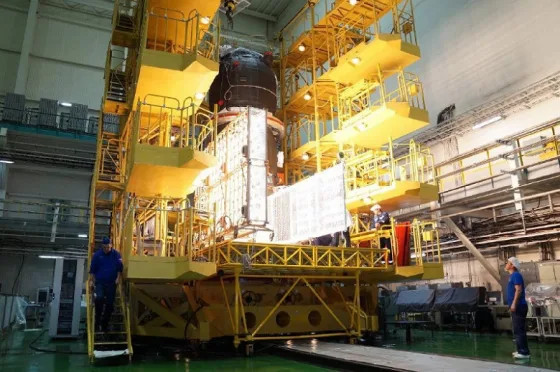 Грузовому кораблю «Прогресс МС-31» проверили солнечные батареи