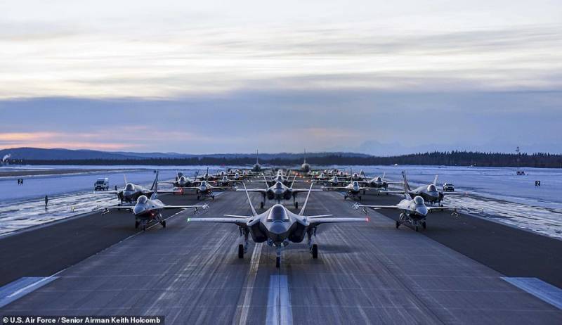 Больше – значит лучше: «cлоновьи прогулки» пятого поколения ввс