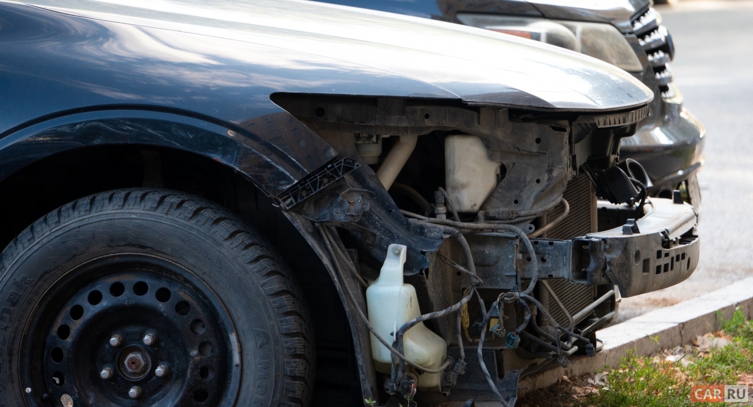 Центробанк РФ рассказал, в каких случаях с виновника ДТП на машине без техосмотра могут взыскать ущерб