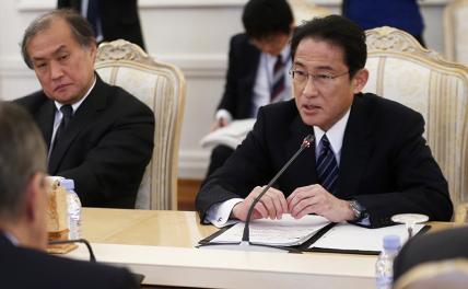 Кому-то куриловато…