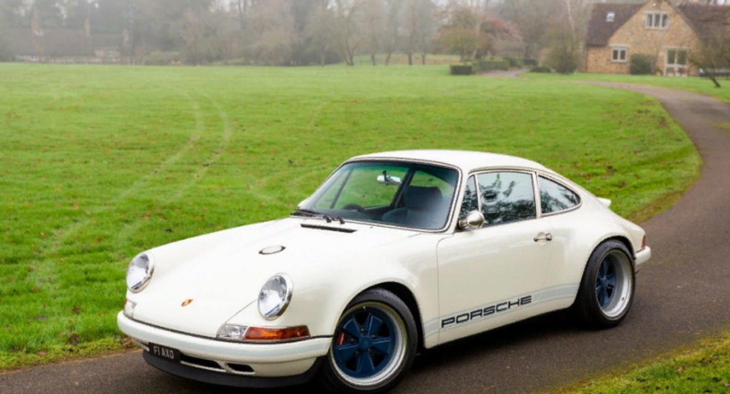 В Сети показали тюнингованный Porsche 911 от Singer В Сети показали тюнингованный Porsche 911 от Singer Автомобили