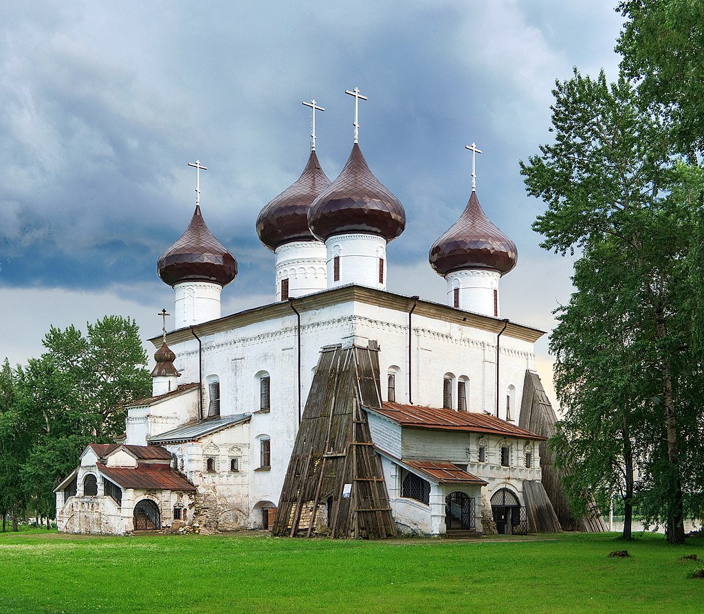 Kargopol ChristNativityChurch 6109.jpg