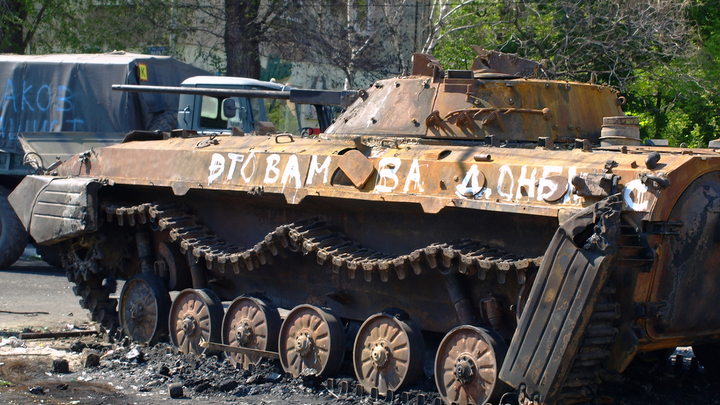 Как День Победы в Мариуполе стал точкой невозврата для Донбасса