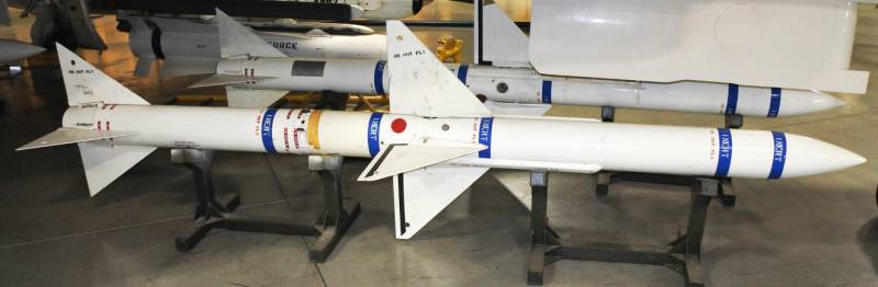 Система ПВО Тайваня: переносные и самоходные зенитные ракетные комплексы малой дальности Система ПВО Тайваня: переносные и самоходные зенитные ракетные комплексы малой дальности оружие