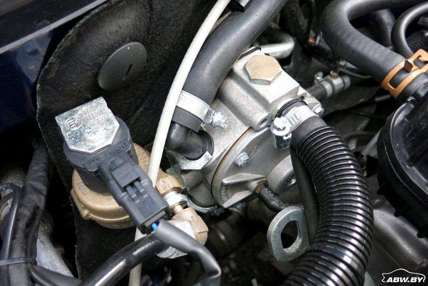 Поставить газ и слететь с гарантии. Как сделать "бюджетник" еще экономичнее? Поставить газ и слететь с гарантии. Как сделать "бюджетник" еще экономичнее? автомобили,автоновости,машины,ремонт,советы