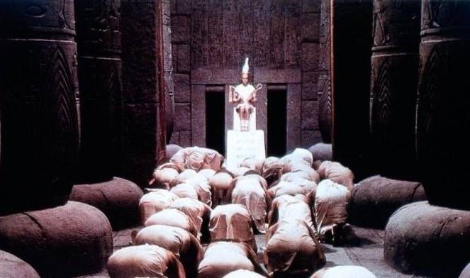 Комитет Крила: сверхмощное оружие информационного воздействия 